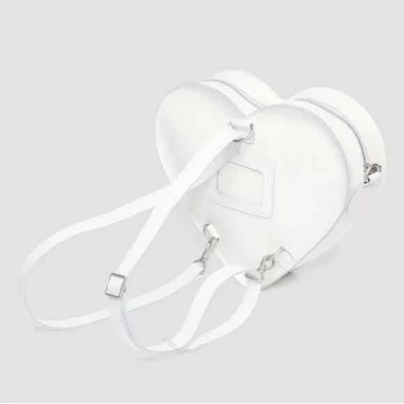 NWT Dr. Martens White Leather Heart Shaped Bag featuring the iconic heart - Image 10