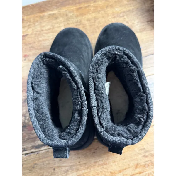 UGG Classic Ultra Mini‎ Platform Boots Black Suede Ankle Booties - Image 8