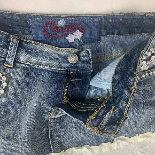 Candie's size 5 30 Asymmetrical Denim White Skirt ruffle cowgirl y2k vintage vib - Image 9