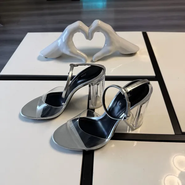 ✨ Zara Metallic Silver Clear Block Heels - Size 37 ✨ - Image 11