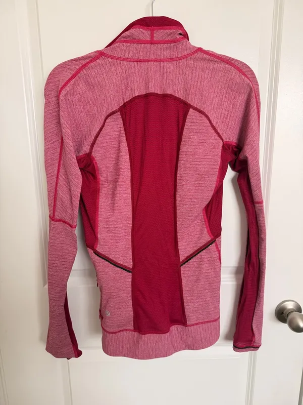 Lululemon Run For Gold 1/2 Zip Size 6 - Image 6