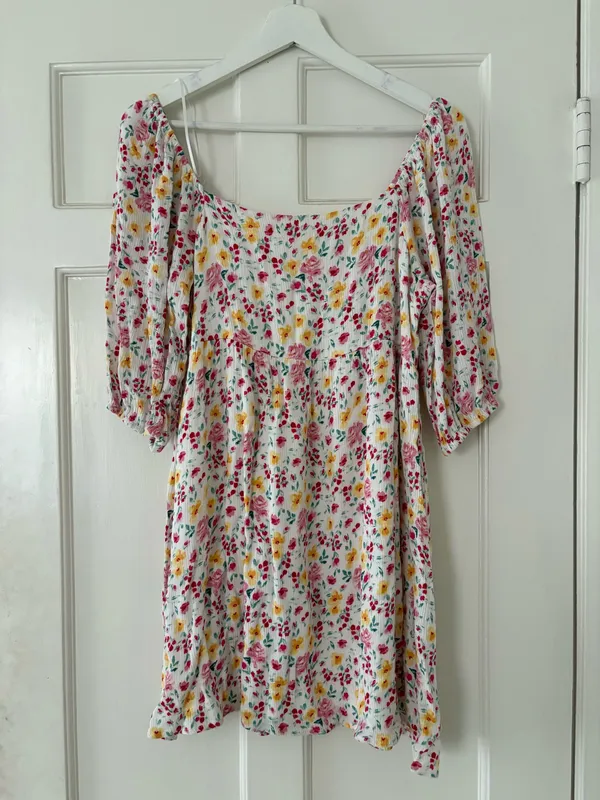 Francesca's Floral Dress Mini - Image 2