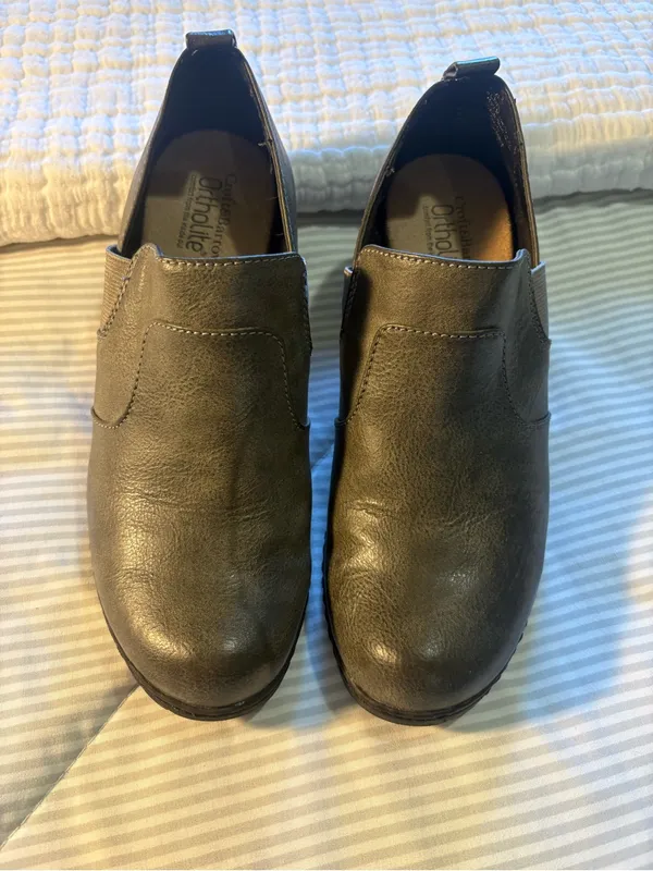 Women’s Gray Slip-On Ankle Booties size 7 - Image 2