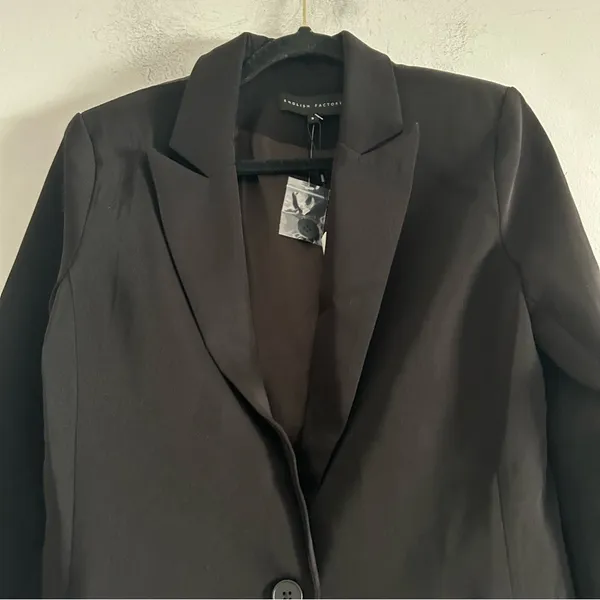English Factory Single Breasted Blazer Black Size Small Office Timeless Capsule - Image 7