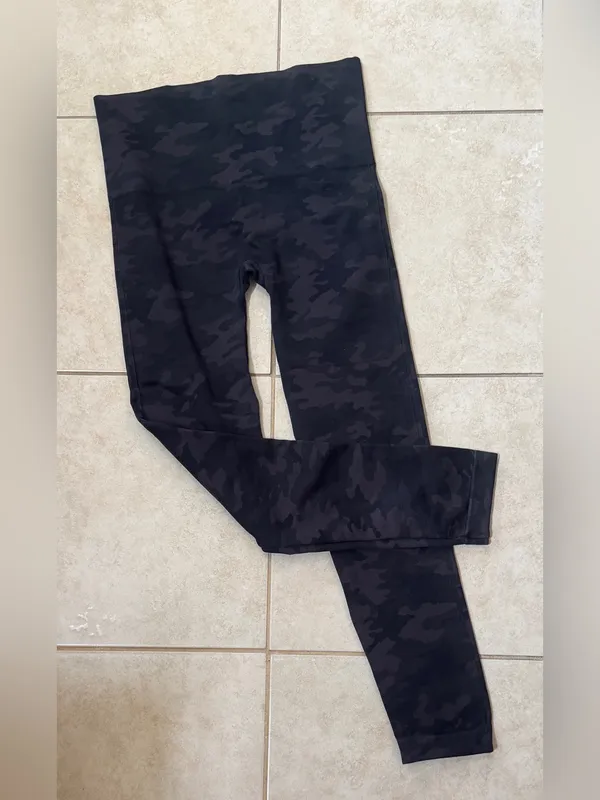 Spanx Black Camo High Rise Look At Me Now Pull On Leggings - Image 2