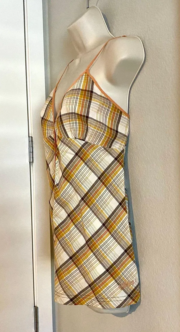 Billabong Like new tank shirt. Sz L - Image 2