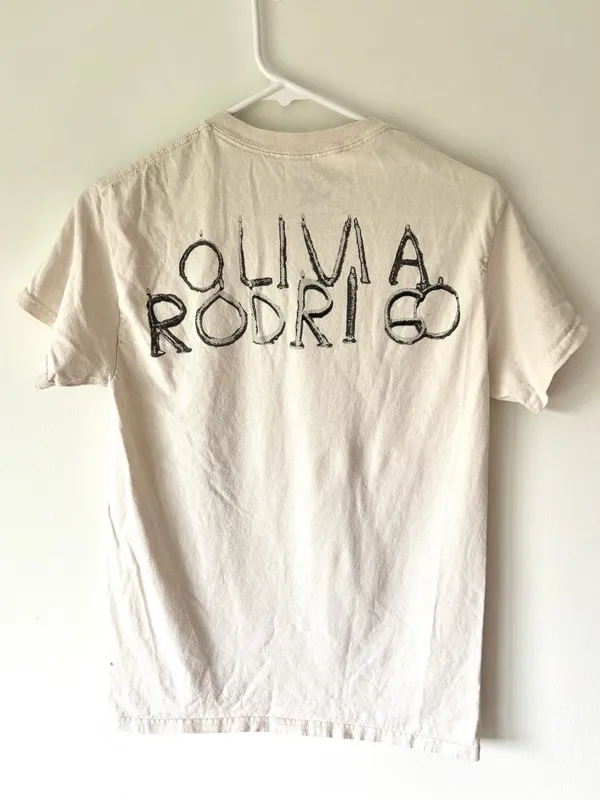 Olivia Rodrigo Guts Graphic Tee Short Sleeve Tour Off White Black - Image 3