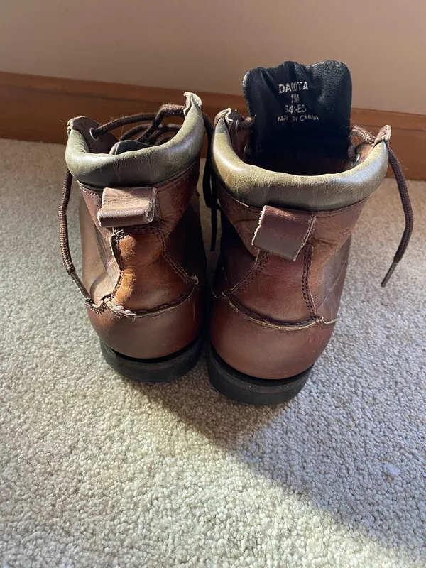 American Eagle Dakota 90s Brown Leather Boots - Image 2