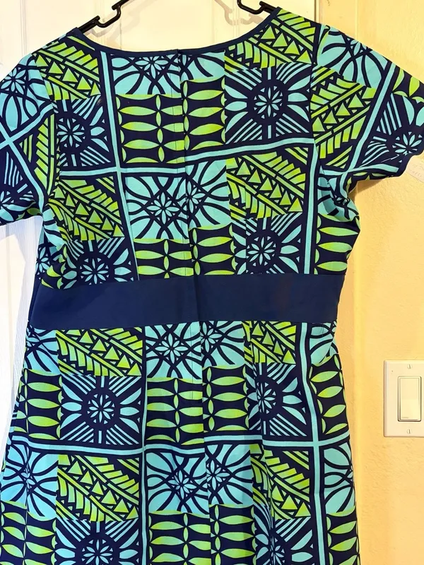 Polynesian Puletasi Blue Green for Women. Measurements in description - Image 12