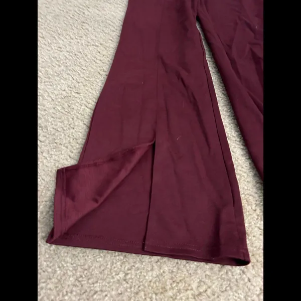 Casual burgundy size medium pants split on front bottom stretchy comfy cute - Image 3
