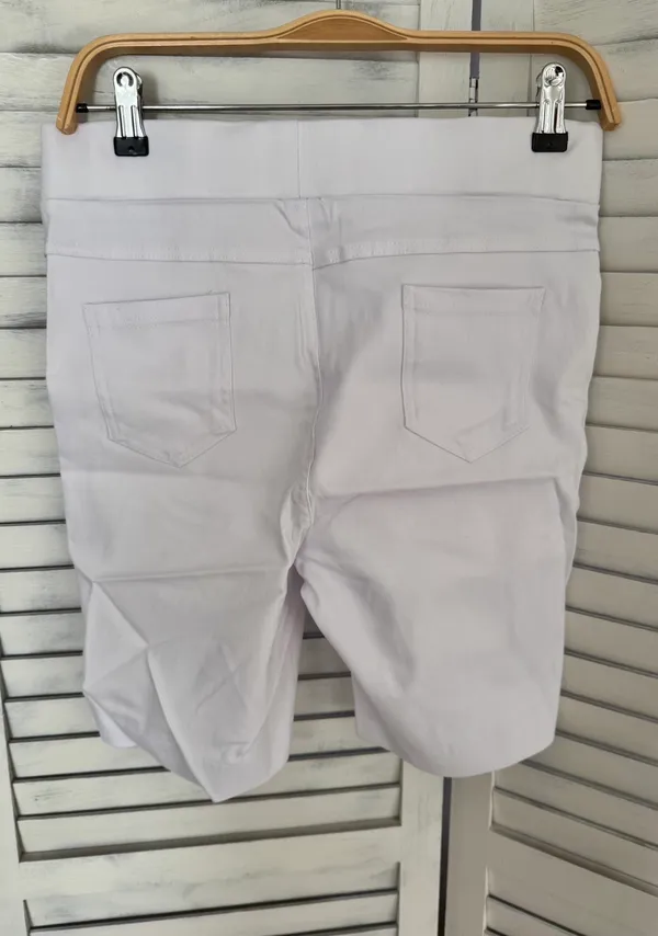 White Stretch Shorts, 1XL Size 1X - Image 2