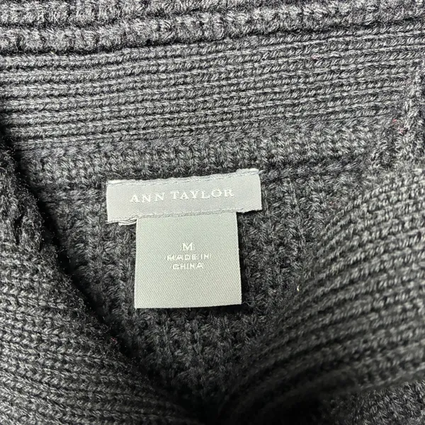 Ann Taylor Merino Wool Chunky Ribbed Cardigan Black Collared Button Front Size M - Image 4