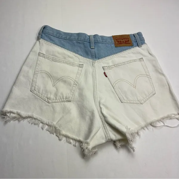 Levi's High Waisted Mom Denim Jean Cut-Off Shorts Womens Size 30 Blue‎ White NEW - Image 11