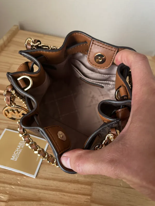 Michael Kors Purse - Image 10