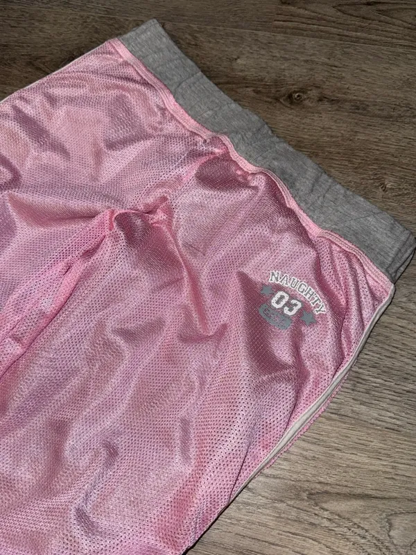 Instant action reversible light gray Y2K-style capri lounge pants pink NAUGHTY - Image 11