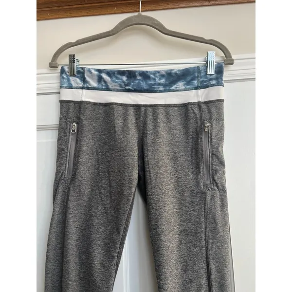 Lululemon‎ Inspire Leggings in a gray and blue color combination size 8 - Image 3