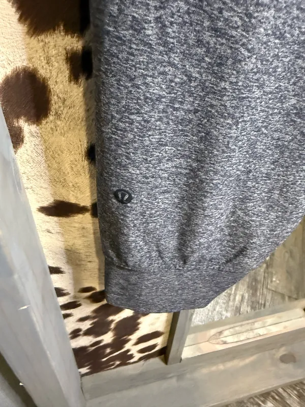 Lululemon Joggers Grey Heathered - Image 3