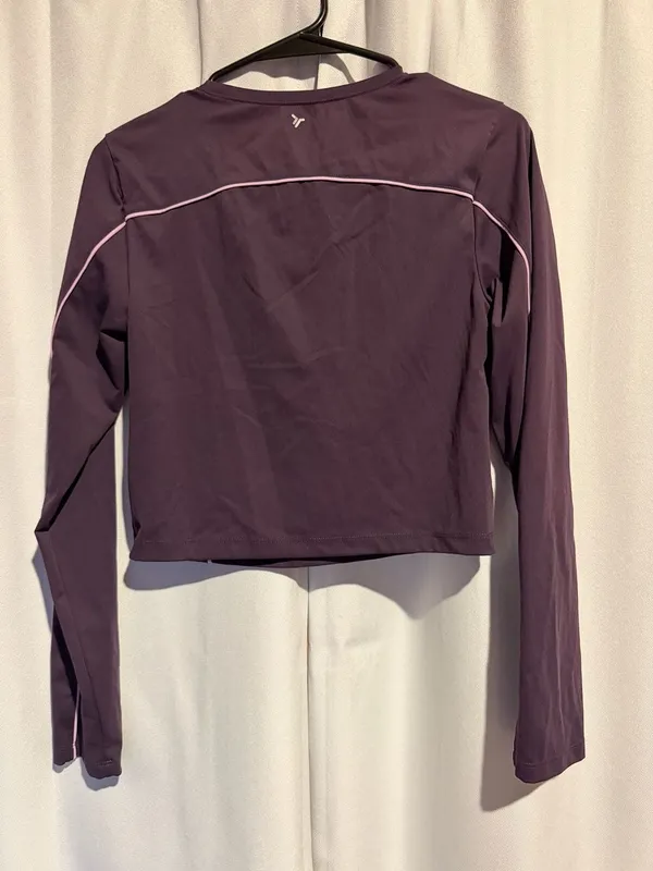 Old Navy Powersoft Long Sleeve Crop Top Size M Purple - Image 3