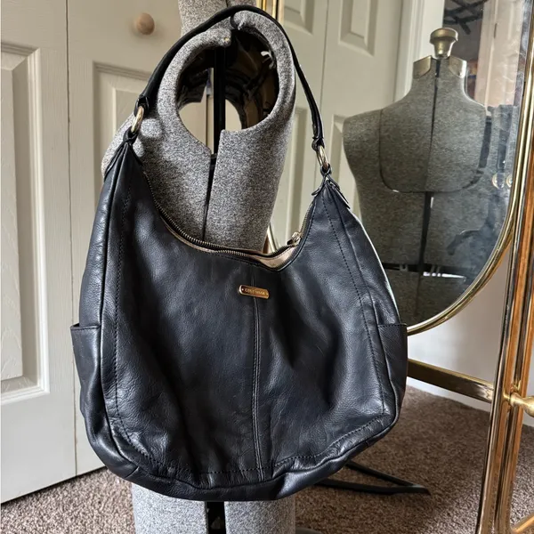 Cole Haan Black Leather zip top Hobo Bag shoulder bag - Image 2