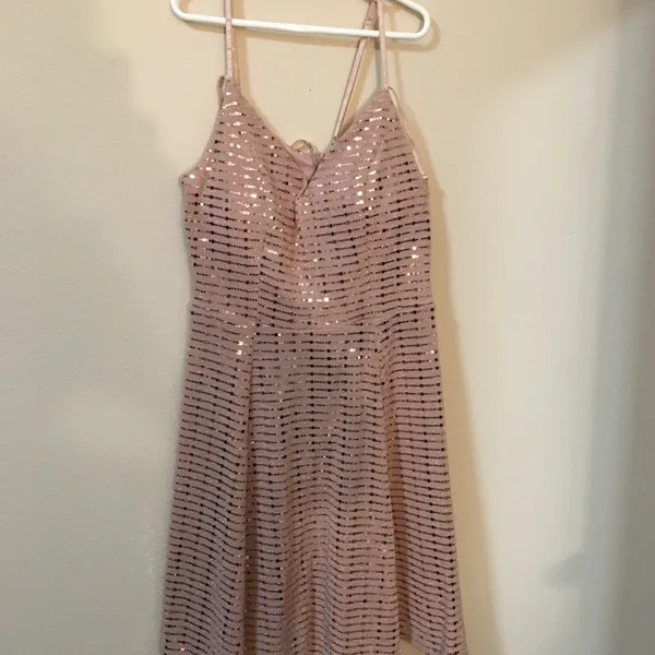 PROM/ Cocktail/ Cruise DRESS New Rose Gold Dress Size 7 Gorgeously Beautiful. - Image 4