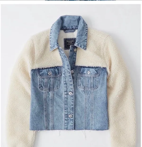 Abercrombie Cropped Oversized Denim Jacket - Image 3
