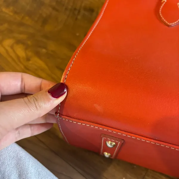 Dooney & Bourke orange red crossbody hand bag - Image 4