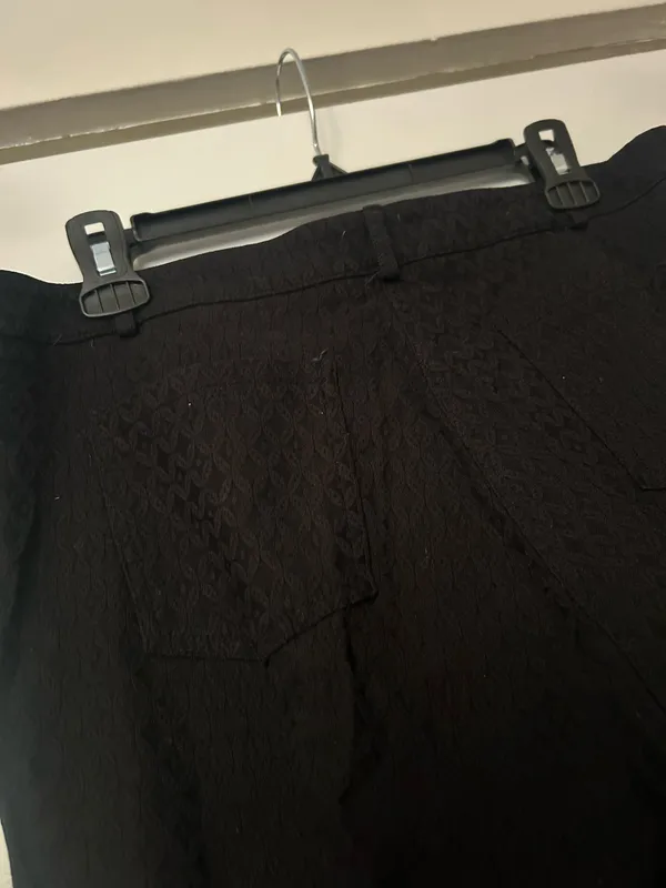 Black textured pants Size 12 - Image 5