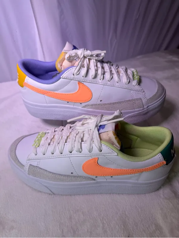 Nike Women’s White Sneakers with Peach Swoosh and Lavender Detail - Image 3