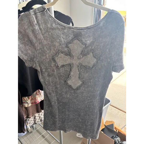 Y2K Rhinestone Cross Top Grey Acid Wash Vocal Grunge Gothic Ribbed Tee Shirt - Image 2