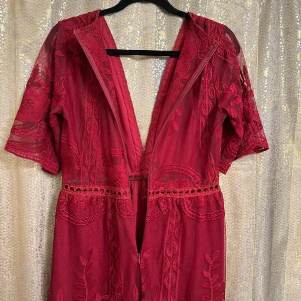Maroon Dark Red Romper Boho V Neck Lace Maxi Dress Medium - Image 7