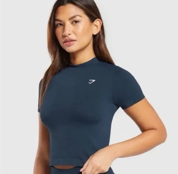 Gymshark Crop Top - Image 2