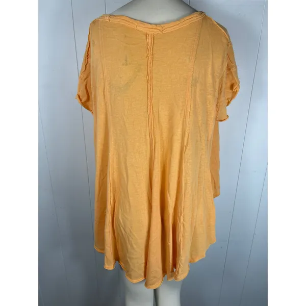 Free People Sammie V-Neck Peach Short Sleeve Hi-Low T-Shirt Size Small - Image 3