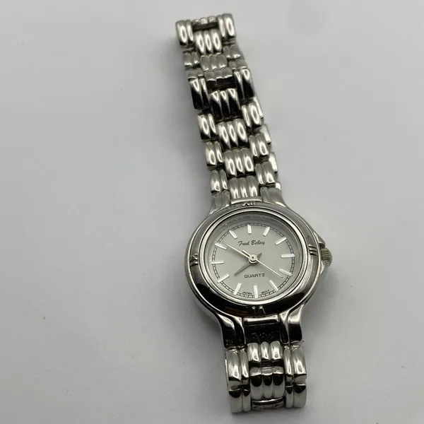 Elegant Fred Belay Ladies Silver Tone Stainless Steel Watch New Battery - Image 3