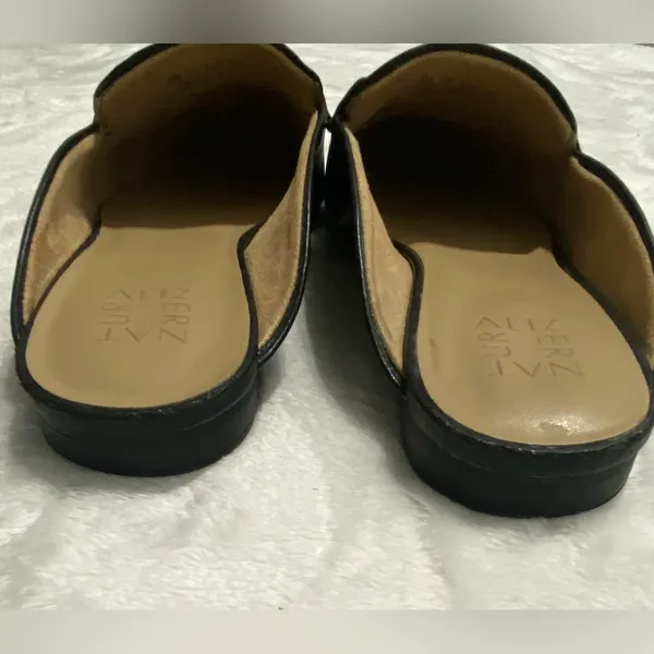 Naturalizer Women's Kayden Mule Black Leather with Gold Accent 9.5 - Image 6