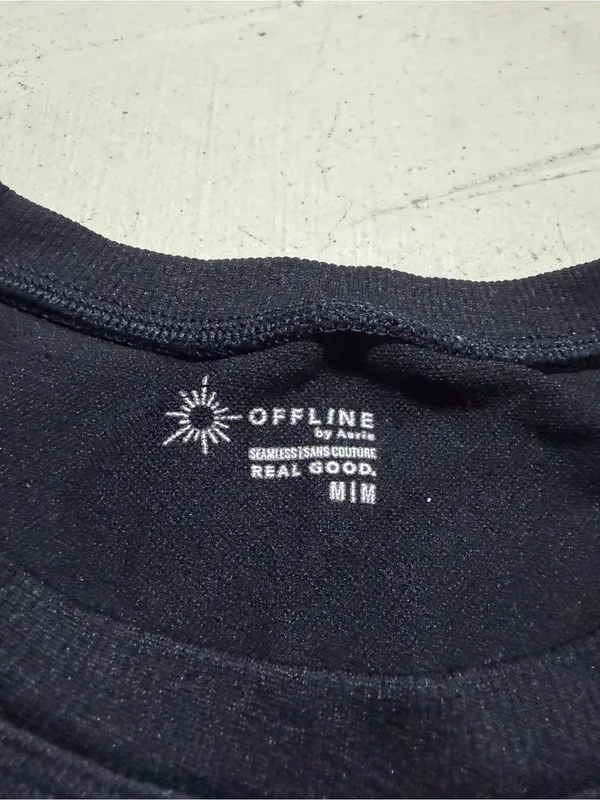 Aerie offline seamless Black Short Sleeve cropped T-Shirt medium - Image 6