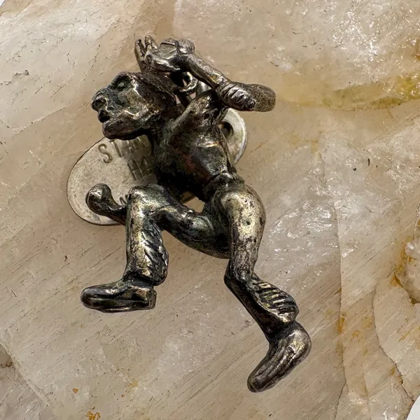 Vintage Sterling Silver Stanton Hall Natchez Running Native American Charm 3.96g - Image 2