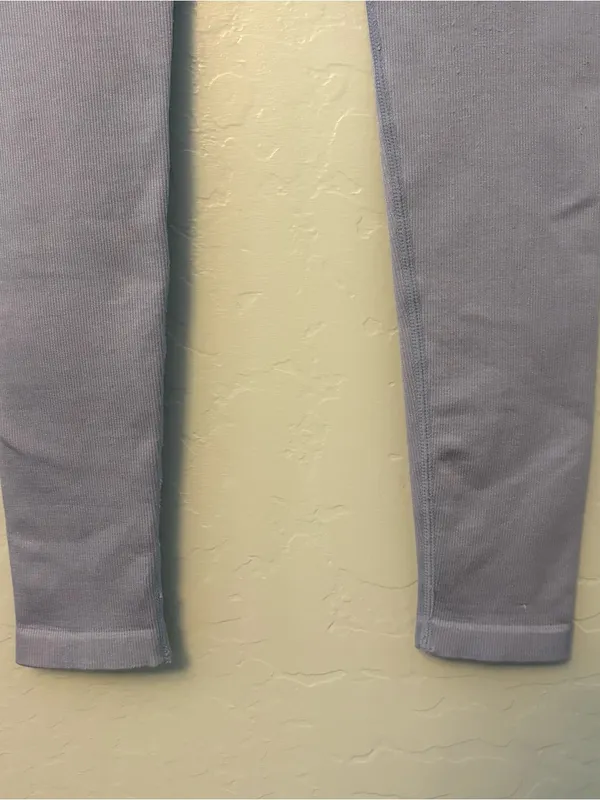 Spiritual Gangster periwinkle blue gray colored leggings size medium large - Image 14