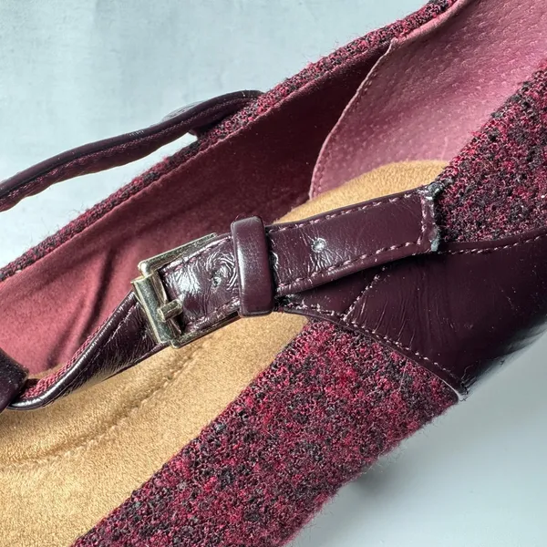 Giani Bernini Vineza Size 6 Memory Foam Burgundy Sweater Tweed Heels T-Strap 60s - Image 6
