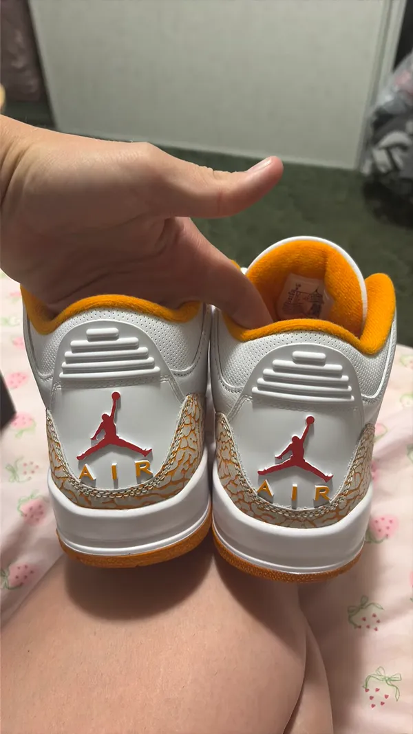Air Jordan Retro 3 - Image 7
