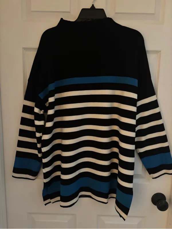 Jones New York Black, White & Blue Striped Turtleneck Sweater Size 1X - Image 2