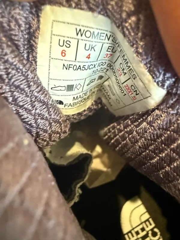The North Face Purple Trail Mid-Top Hiking Boot with Pink‎ Laces (Women’s)Size 6 - Image 8
