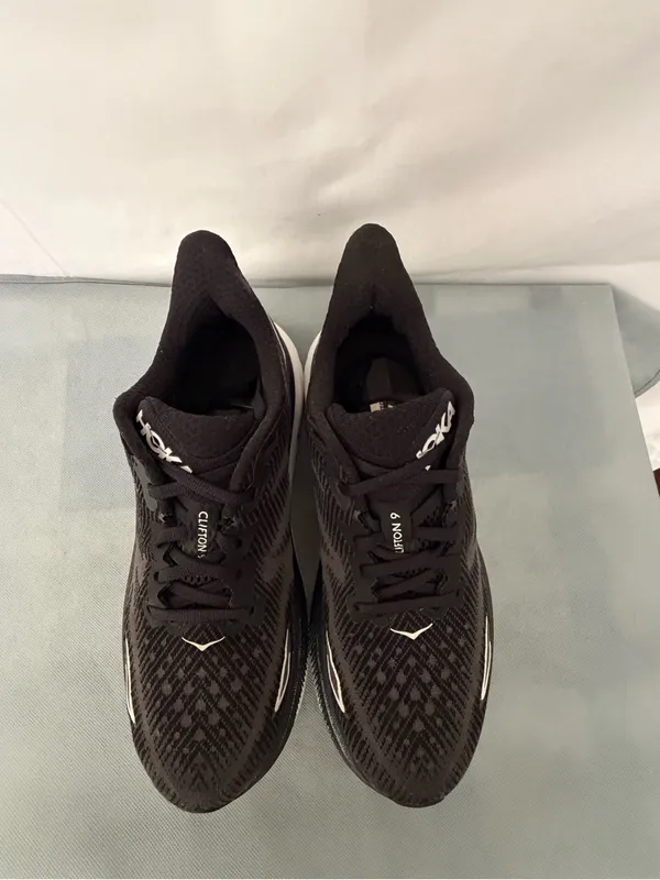 HOKA Clifton 9 Womens 8.5 Black Excellent Used (B258) - Image 5
