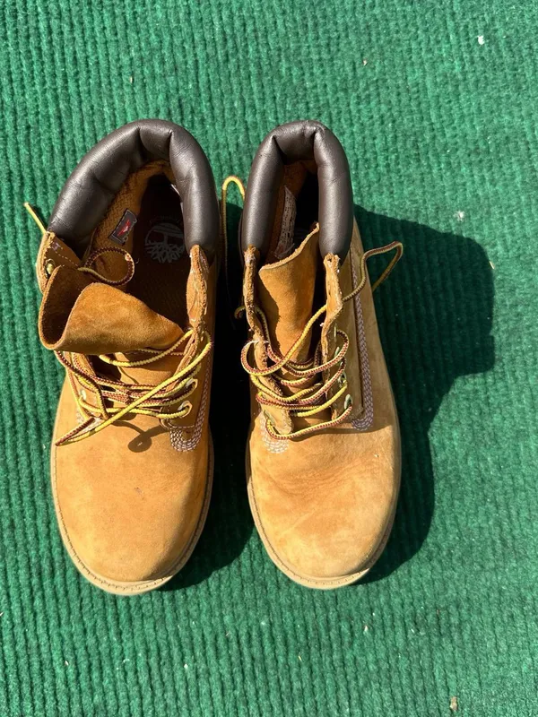 Timberland 6 Inch Premium Waterproof Boot 'Wheat' Nubuck Size 3 Women’s Size 4.5 - Image 4