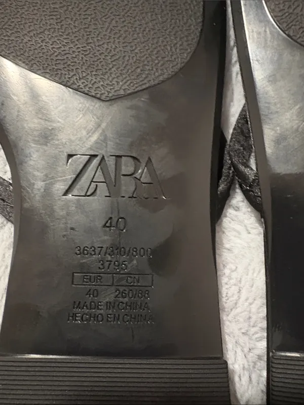 NWT ZARA Black Bow Strap Square Toe Flat Sandals Size 40 (9) - Image 2