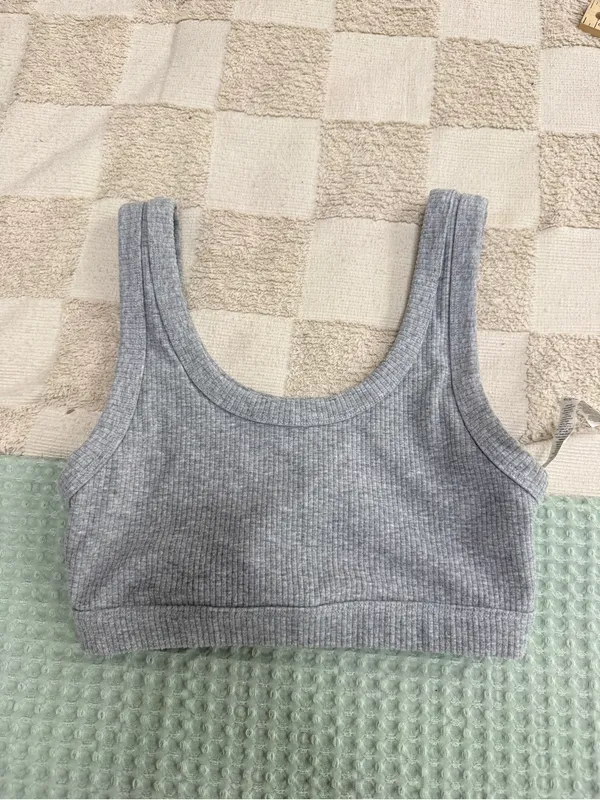 ALO Yoga‎ Blissful Gray Ribbed Scoop Bralette size S - Image 2