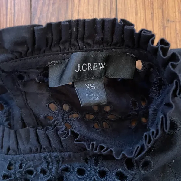 J. Crew Women's Tie Back Top in Black Cotton Ditsy Eyelet Mock Neck - Sz XS - Image 9