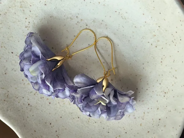 Handmade fairy cute flower unique style dangle earrings💜 - Image 5