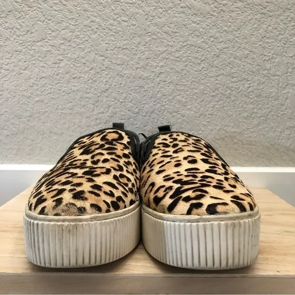 Halogen Baylee Leopard Print Slip On‎ Platform Sneakers 9.5 - Image 4