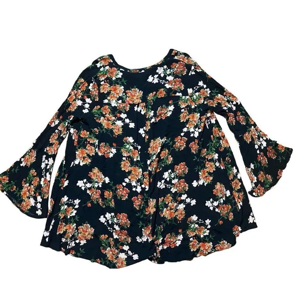 Umgee black‎ red floral tunic bell sleeves cottagecore sz XL - Image 2