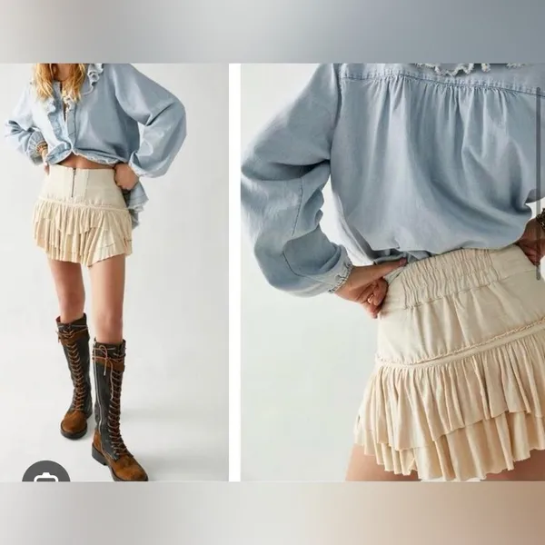 RARE! Free People NWOT Frostbite Mini Skirt, size 10 - Image 2